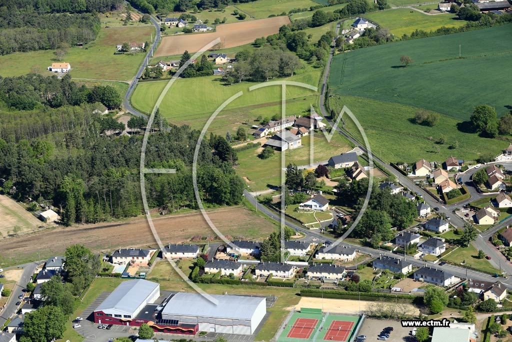 Photo arienne de Saint-Mars-d'Outill