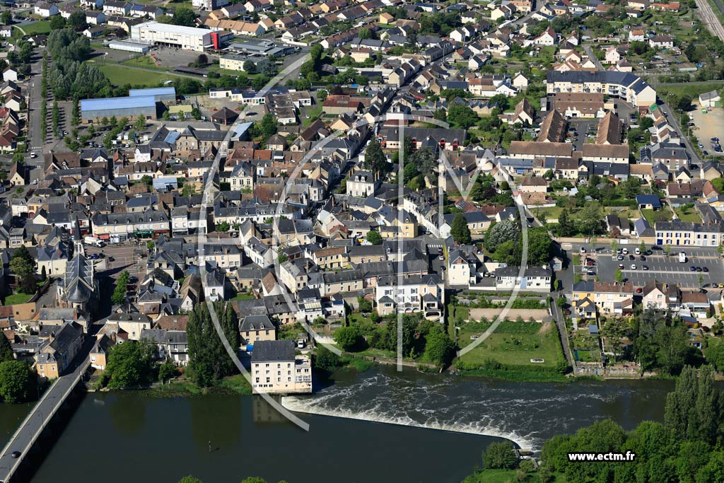 Photo arienne de La Suze-sur-Sarthe
