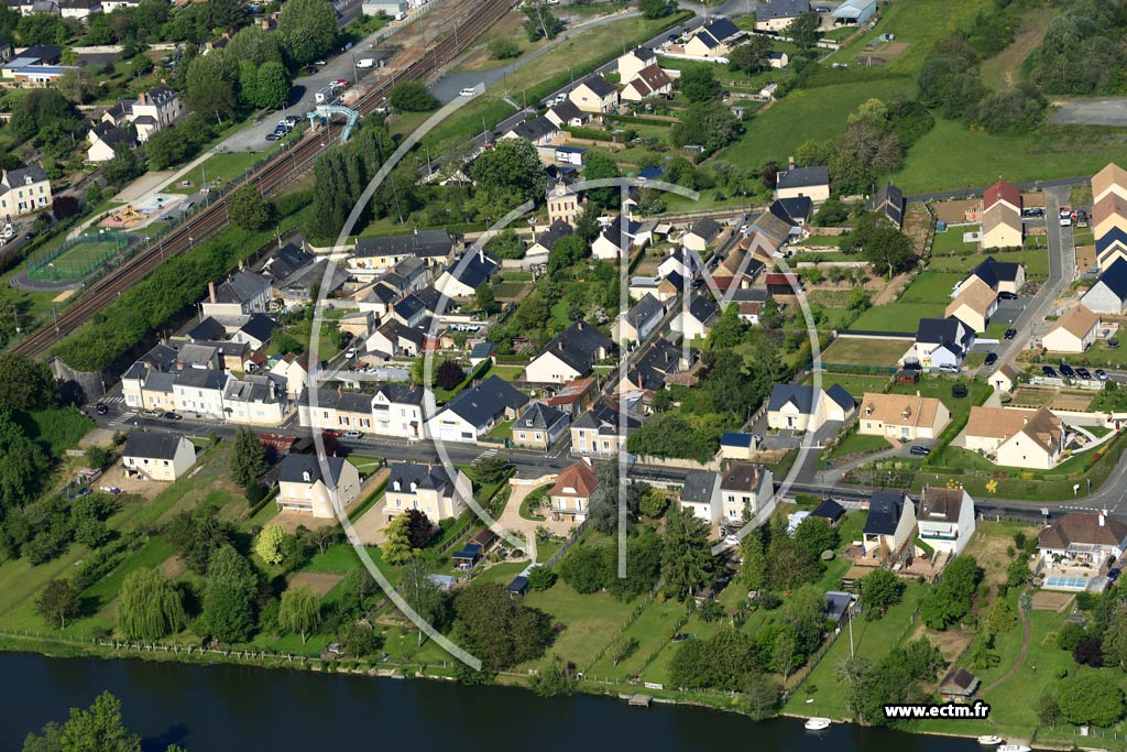 Photo arienne de Noyen-sur-Sarthe