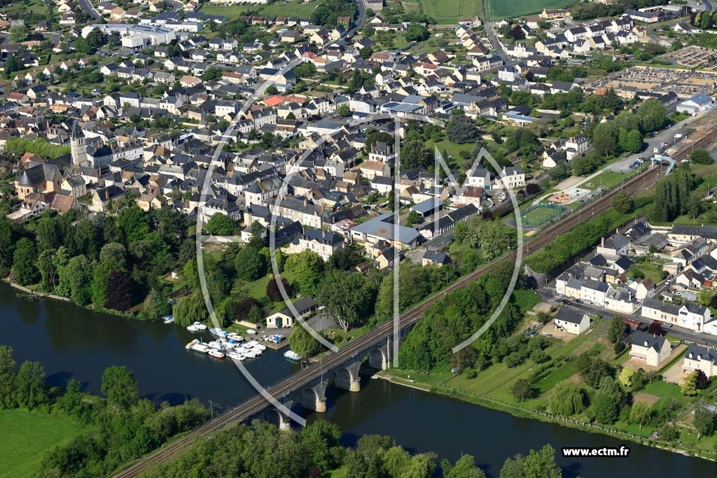 Photo arienne de Noyen-sur-Sarthe