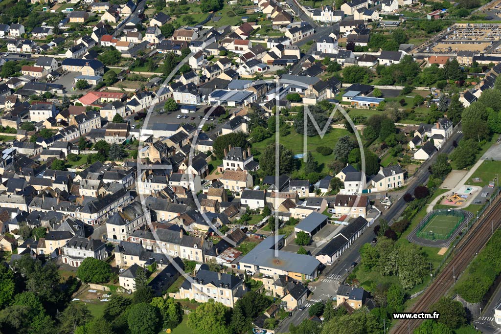 Photo arienne de Noyen-sur-Sarthe