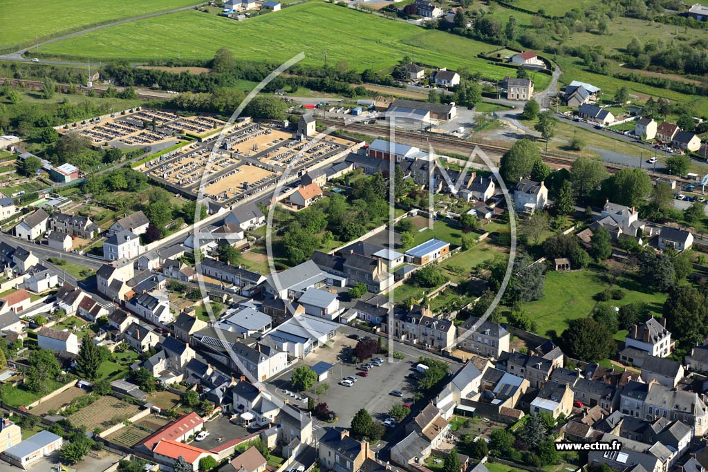 Photo arienne de Noyen-sur-Sarthe