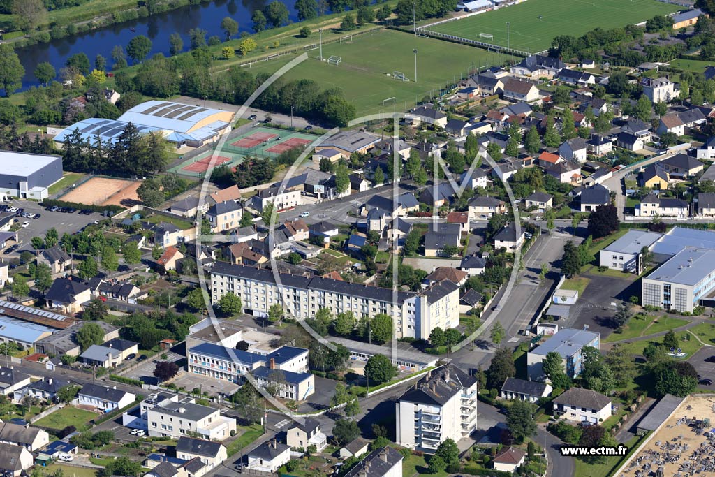 Photo arienne de Chteau-Gontier (Rive Droite)