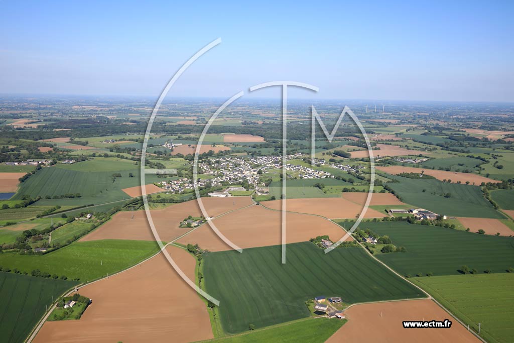 Photo arienne de Loign-sur-Mayenne