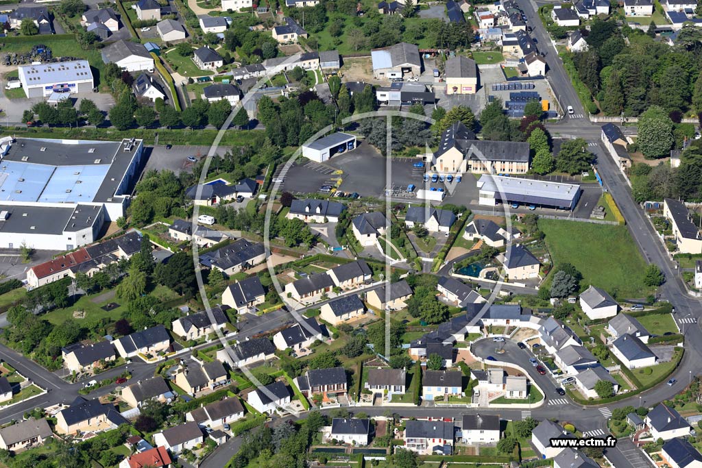 Photo arienne de Saint-Fort (Les Martinires)