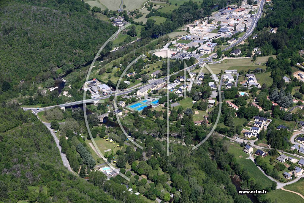 Photo arienne de Florac-Trois-Rivires (Le Pont du Tarn)