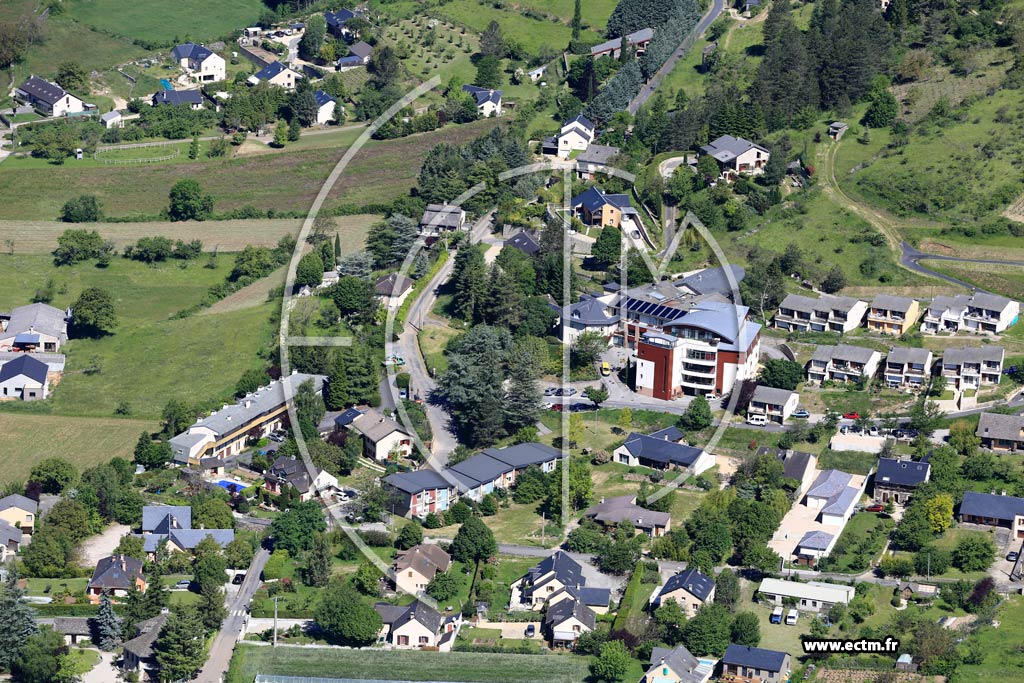 Photo arienne de Ispagnac