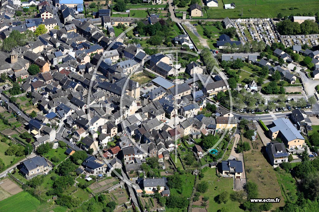 Photo arienne de Ispagnac