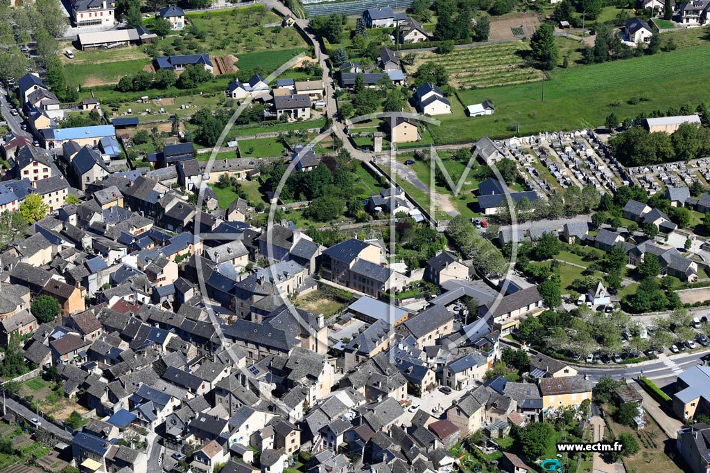 Photo arienne de Ispagnac