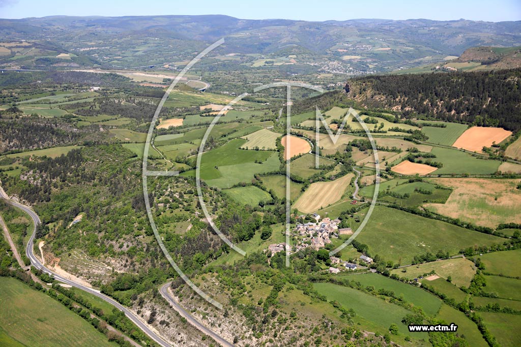 Photo arienne de Les Salelles (Chabanes)