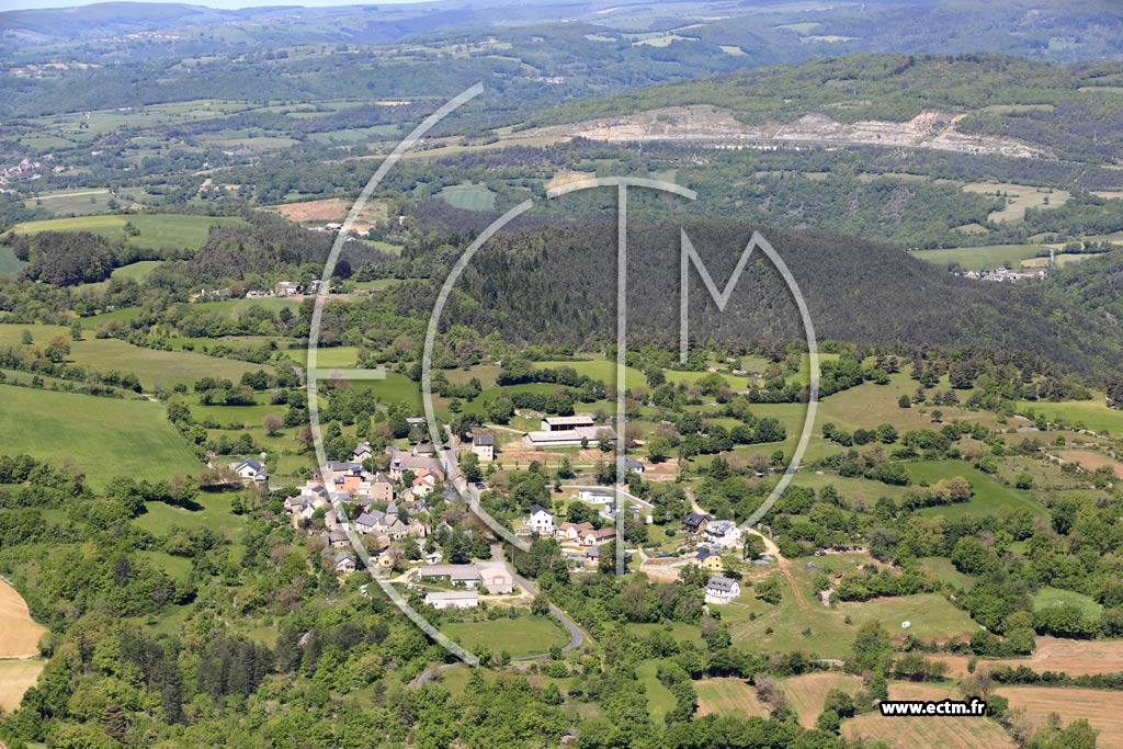 Photo arienne de Les Salelles (Larbussel)