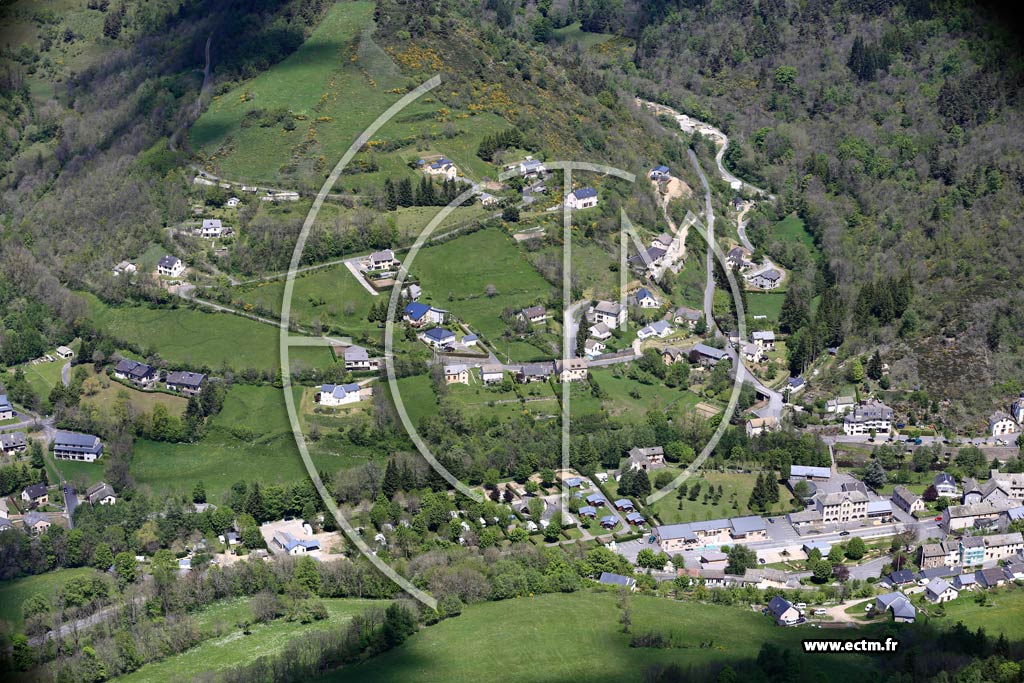 Photo arienne de Mont-Lozre-et-Goulet (Bagnols-les-Bains)