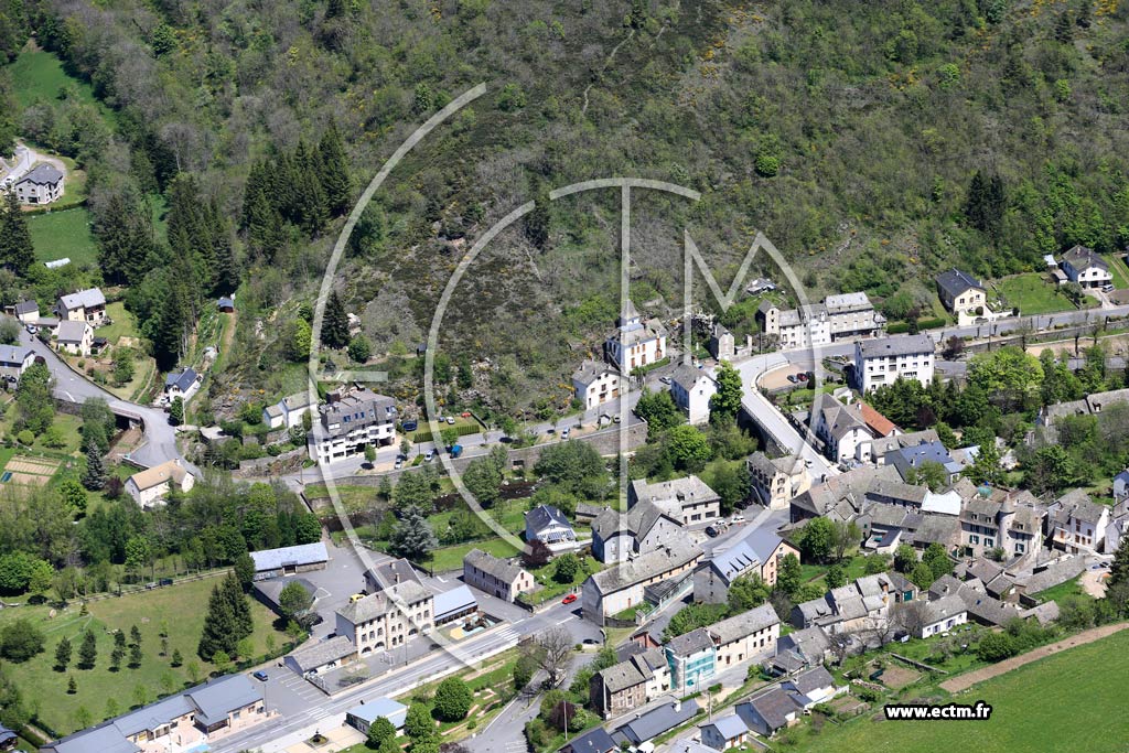 Photo arienne de Mont-Lozre-et-Goulet (Bagnols-les-Bains)