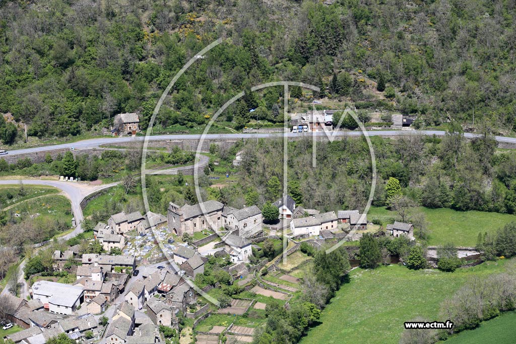 Photo arienne de Mont-Lozre-et-Goulet (Saint-Julien-du-Tournel)