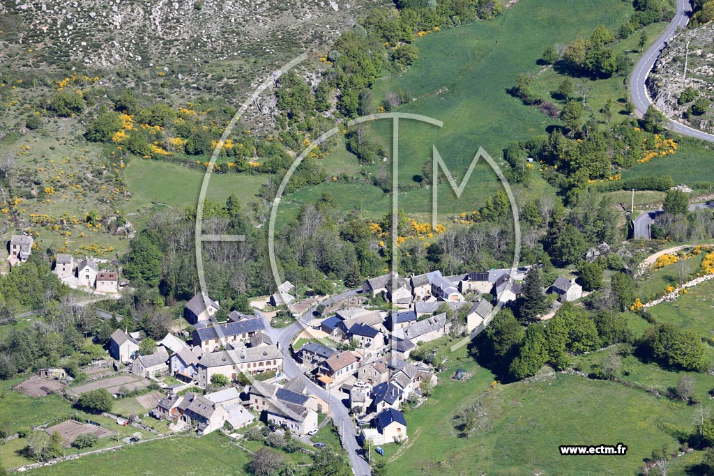 Photo arienne de Pont-de-Montvert-Sud-Mont-Lozre (Runes)