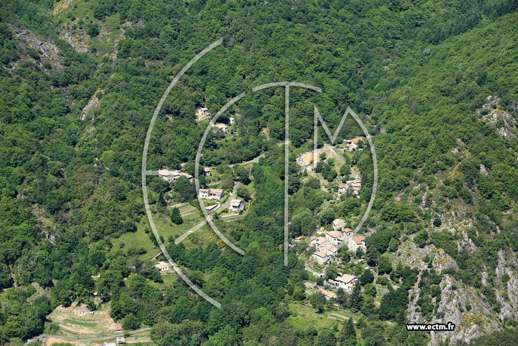 Photo arienne de Antraigues-sur-Volane (Le Bouchet)