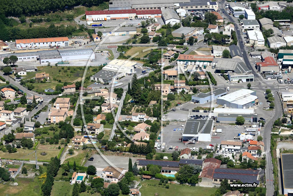 Photo arienne de Aubenas (Bellande)
