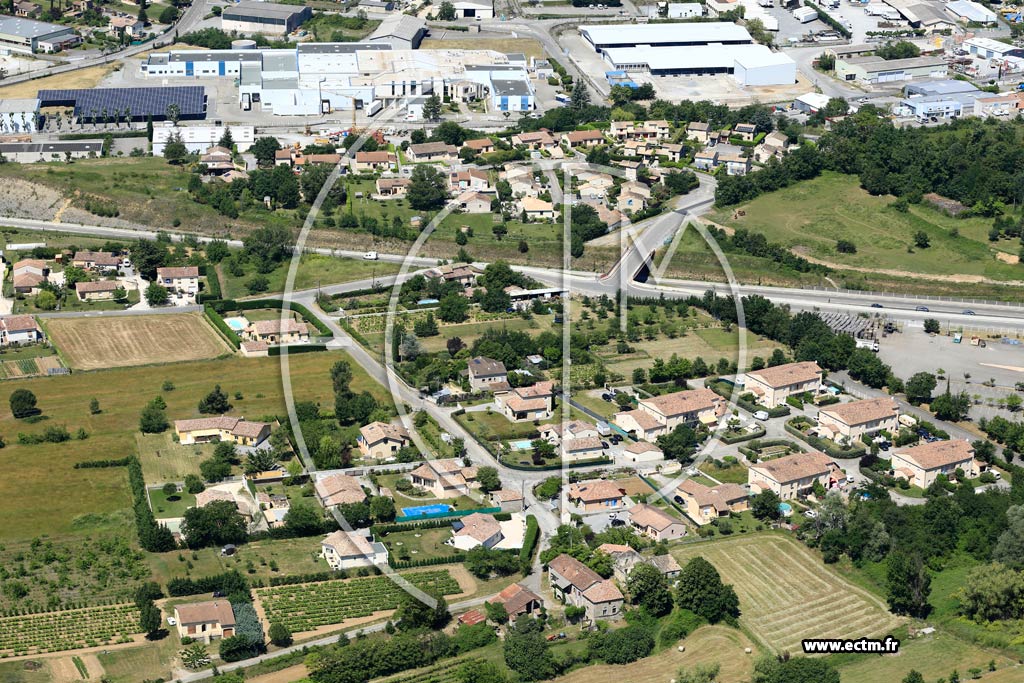 Photo arienne de Aubenas (La Plaine)