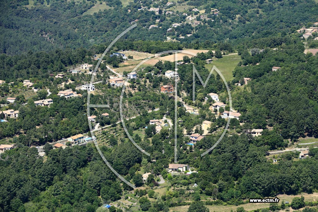 Photo arienne de Chassiers (Le Bosquet)