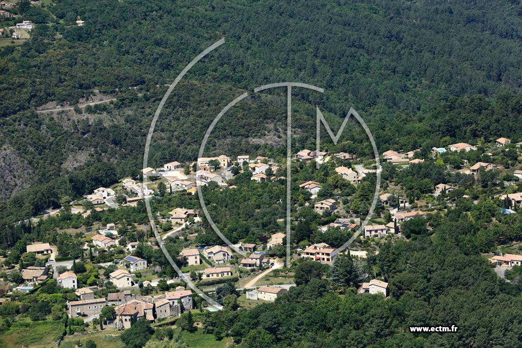 Photo arienne de Chassiers (Les Couronnes)