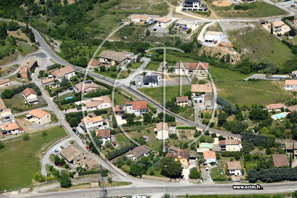 Photo arienne de Lachapelle-Sous-Aubenas (Le Claud)