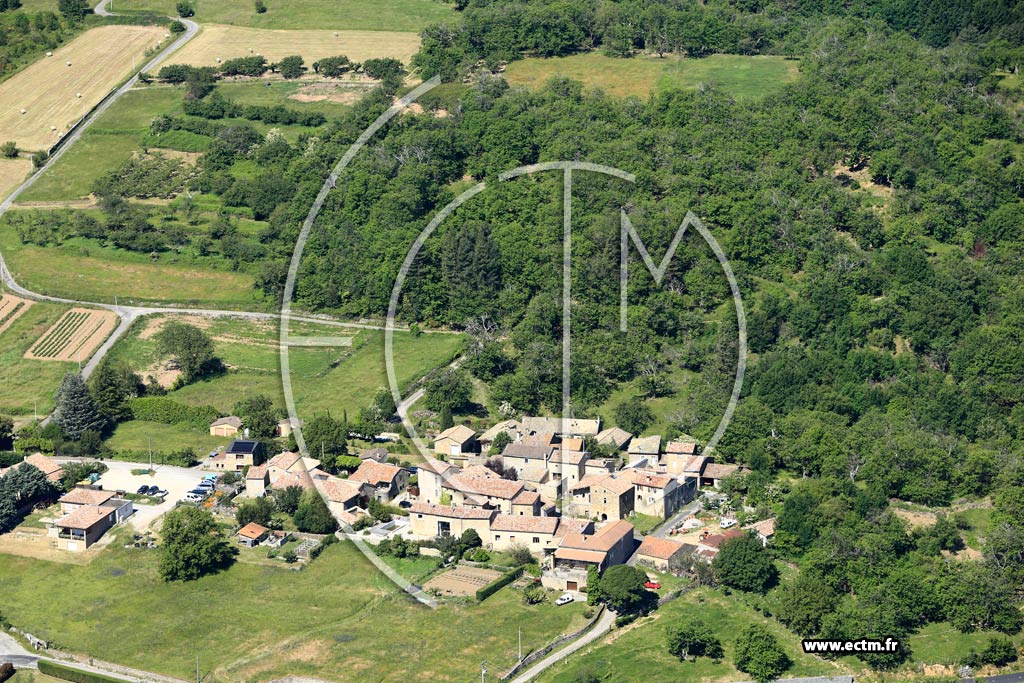 Photo arienne de Saint-tienne-de-Boulogne (Auriolles)