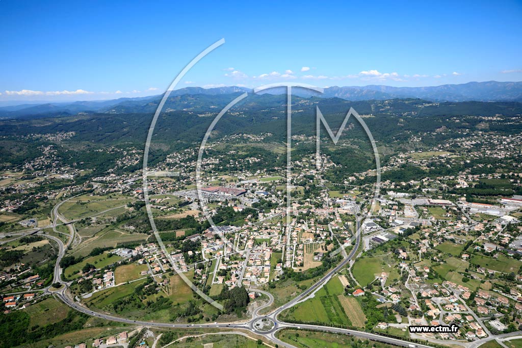Photo arienne de Saint-tienne-de-Fontbellon