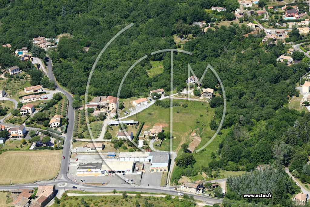 Photo arienne de Saint-tienne-de-Fontbellon (l'Oulier)