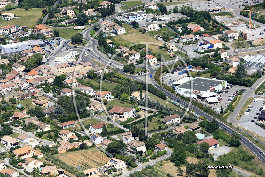Photo arienne de Saint-tienne-de-Fontbellon (Le Bosquet)