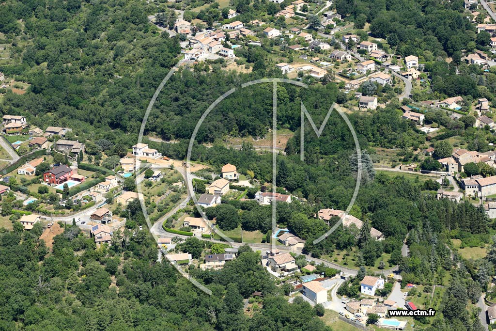 Photo arienne de Saint-tienne-de-Fontbellon (Les Rimbaux)