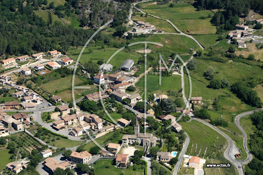 Photo arienne de Saint-Julien-du-Serre