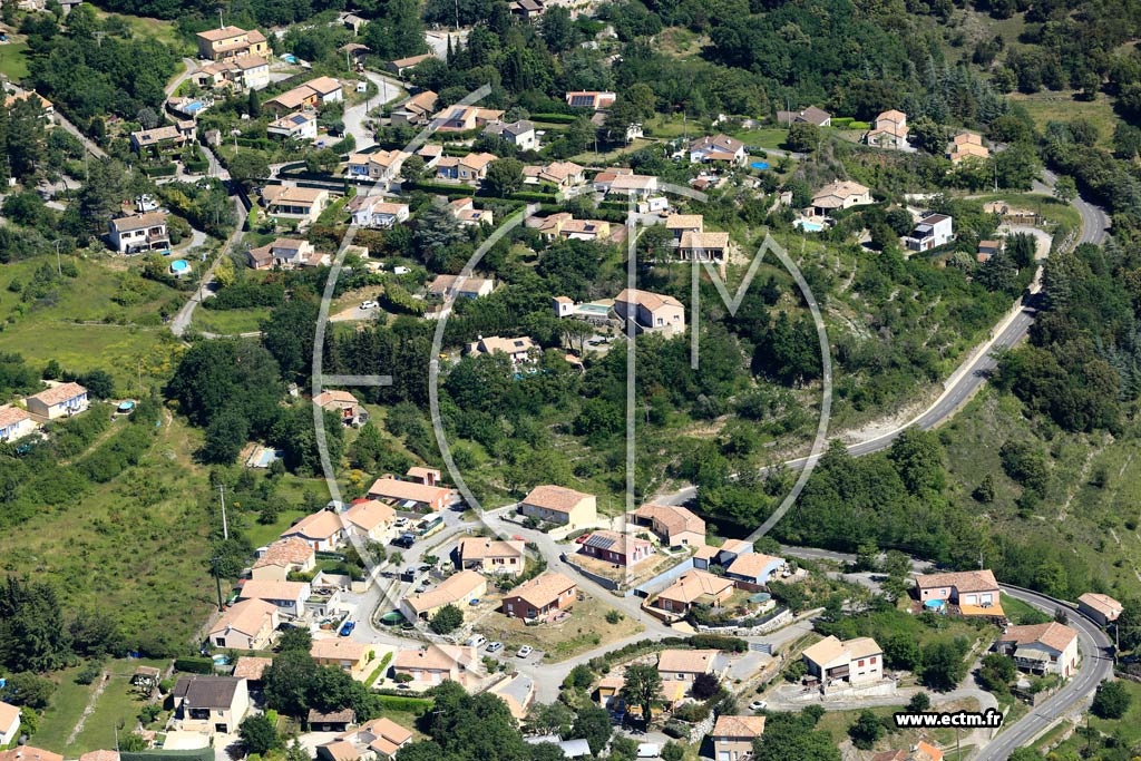 Photo arienne de Ucel (Les Plaines)