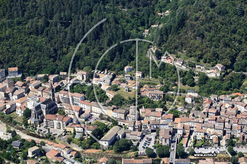 Photo arienne de Vals-les-Bains
