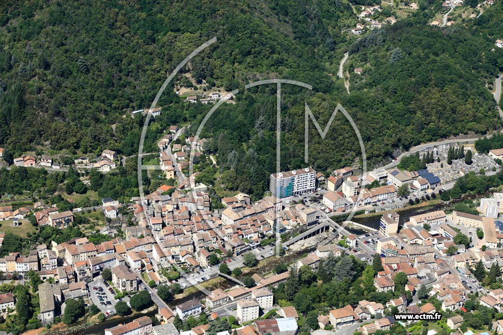 Photo arienne de Vals-les-Bains