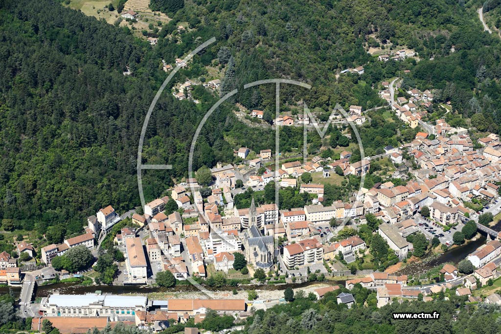 Photo arienne de Vals-les-Bains