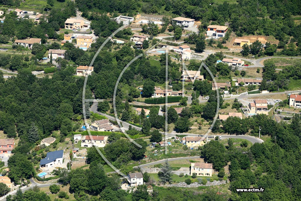 Photo arienne de Vesseaux (Les Monteils)