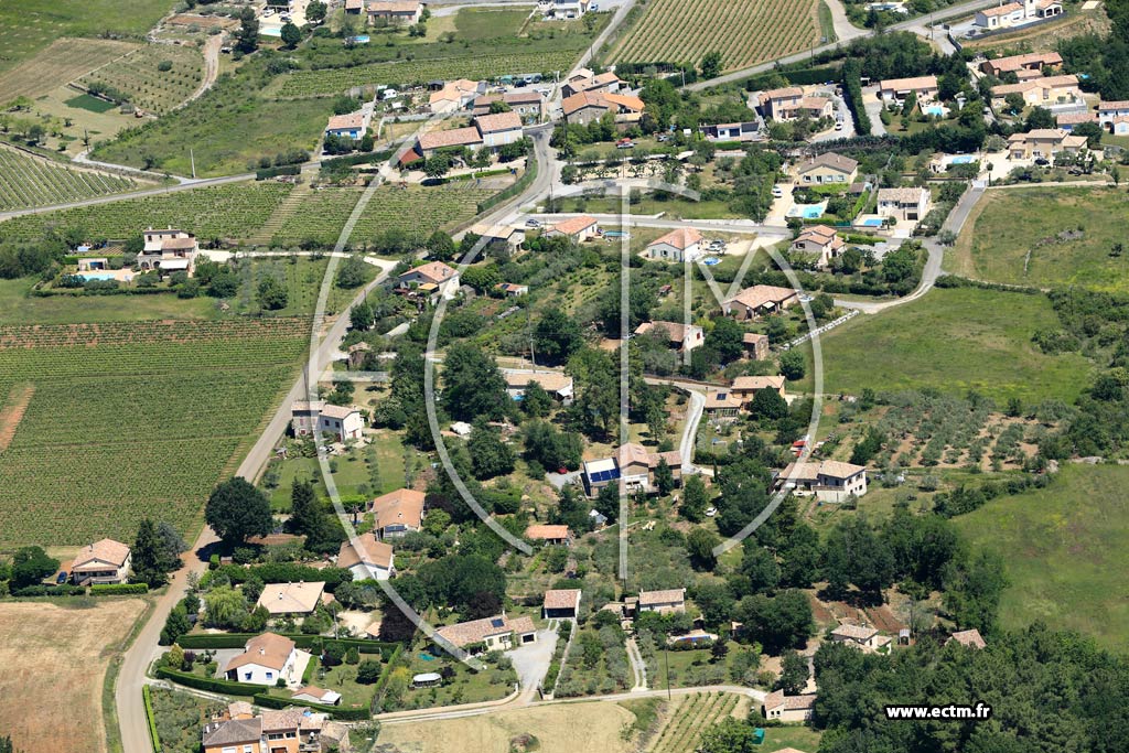 Photo arienne de Vinezac (Les Pradaux)