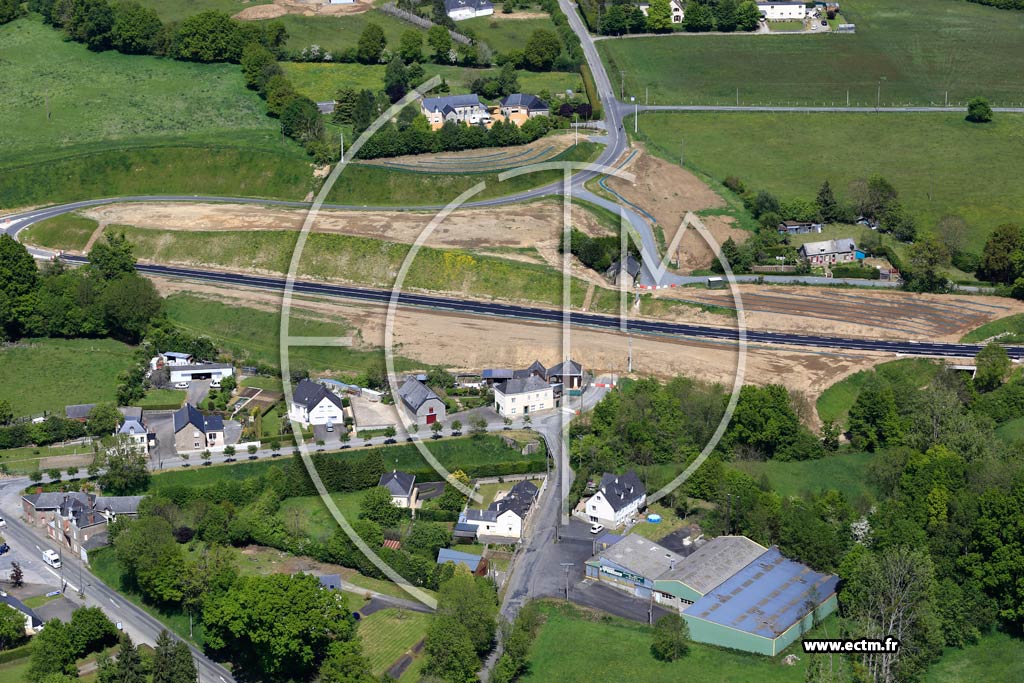 Photo arienne de Erne (Le Pont de Carelles)