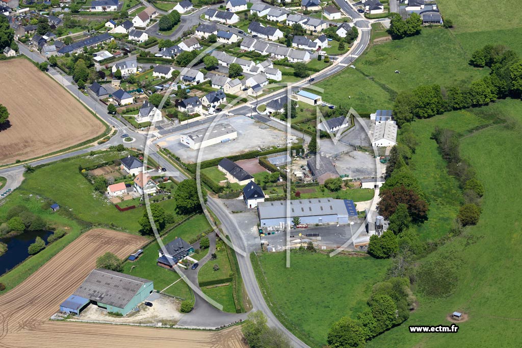 Photo arienne de Saint-Denis-de-Gastines