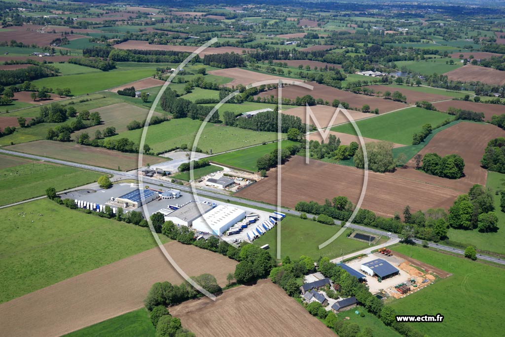 Photo arienne de Saint-Pierre-des-Landes (La Rabine)