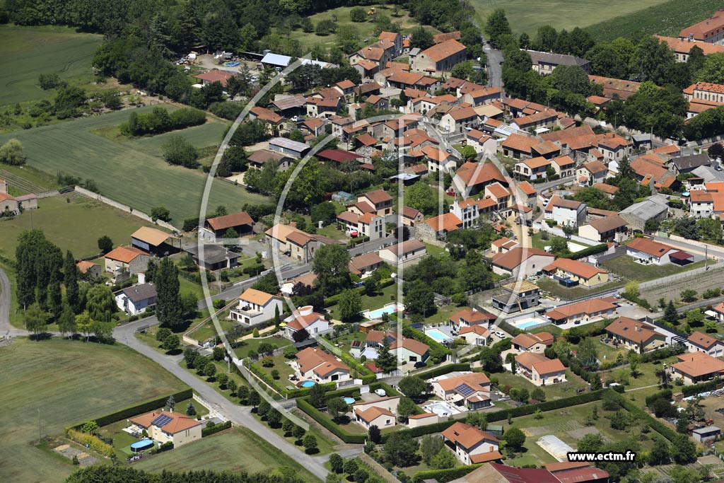 Photo arienne de Chambaron-Sur-Morge (Cellule)