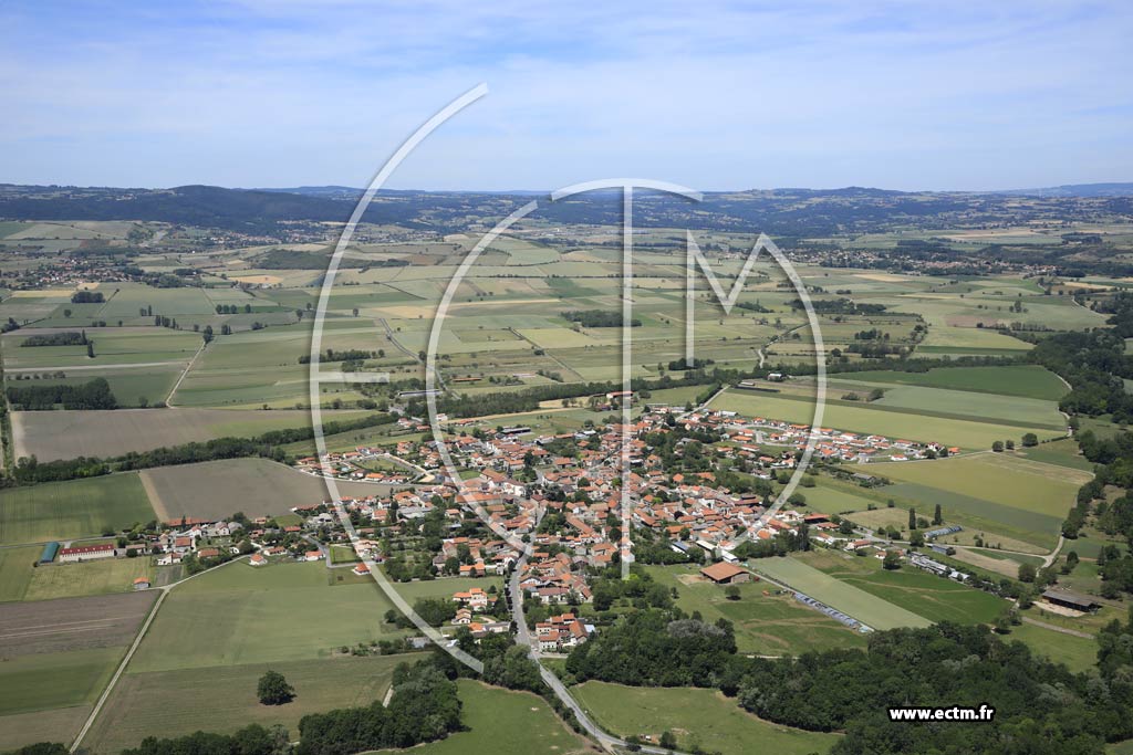 Photo arienne de Chambaron-Sur-Morge (La Moutade)