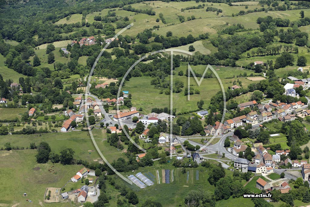 Photo arienne de Charbonnires-les-Vieilles