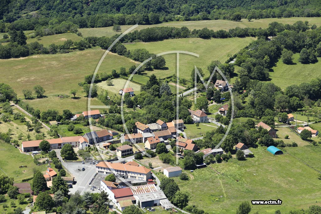 Photo arienne de Charbonnires-les-Vieilles