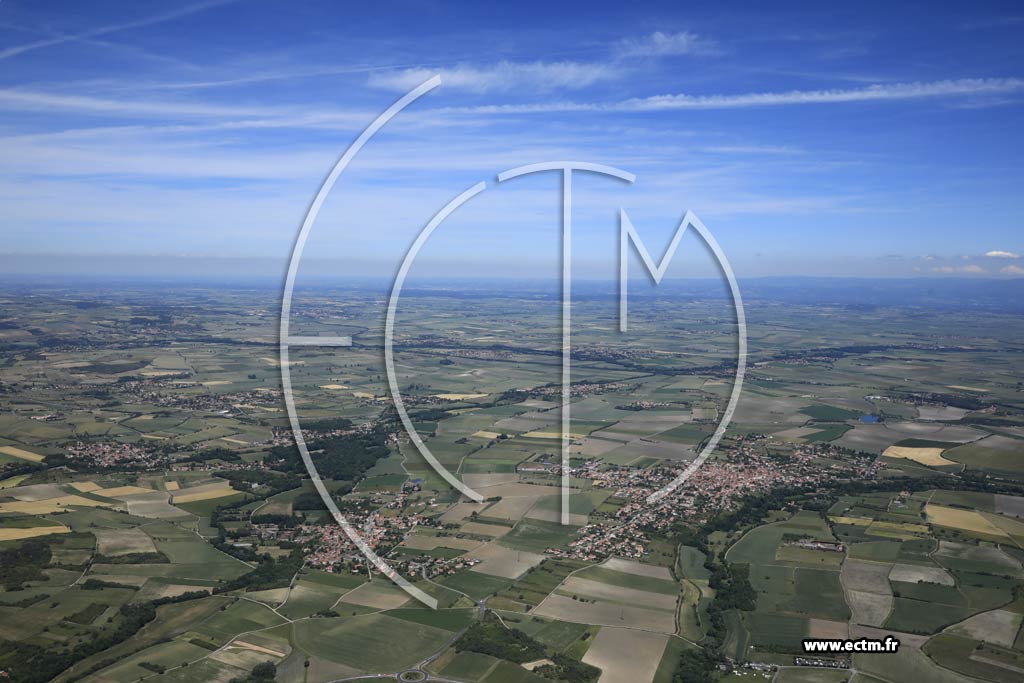 Photo arienne de Saint-Bonnet-prs-Riom