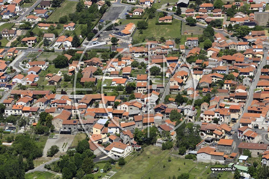 Photo arienne de Saint-Bonnet-prs-Riom