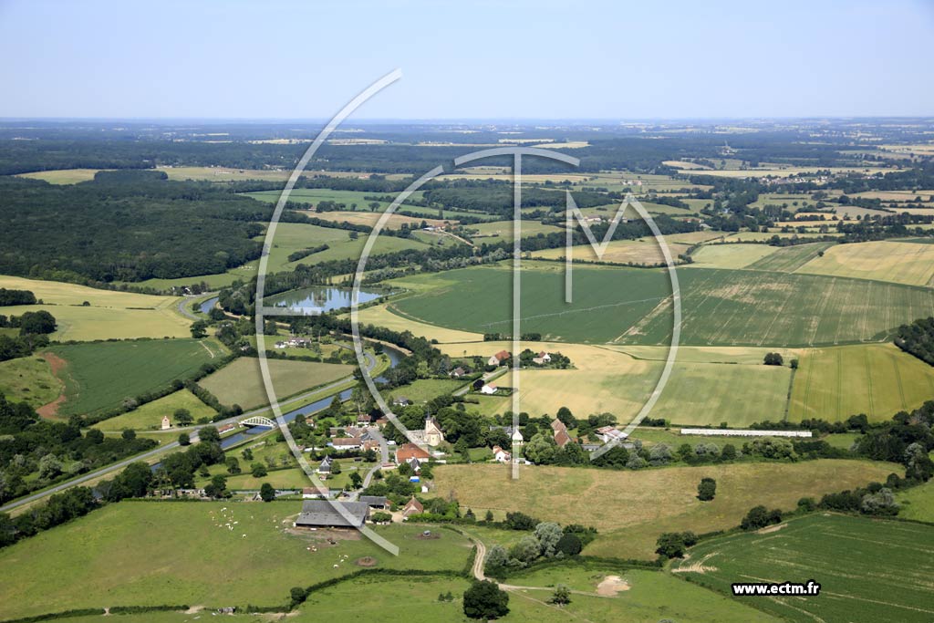 Photo arienne de Avril-sur-Loire