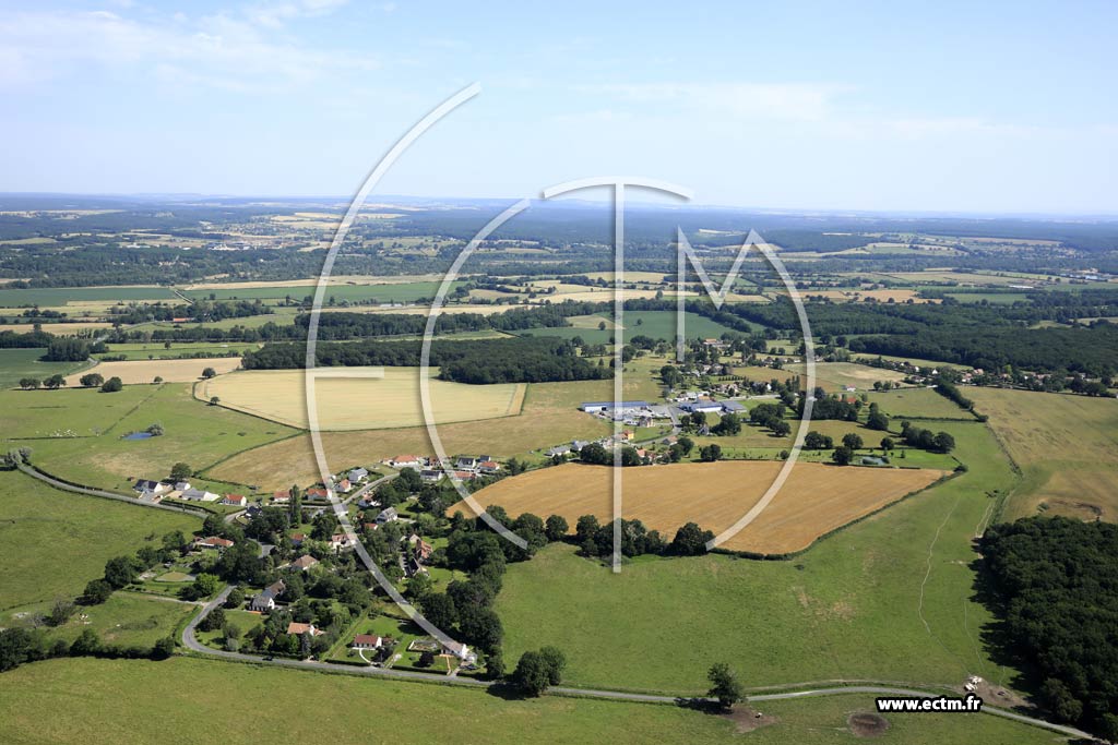 Photo arienne de Avril-sur-Loire (Chez le Bourg)
