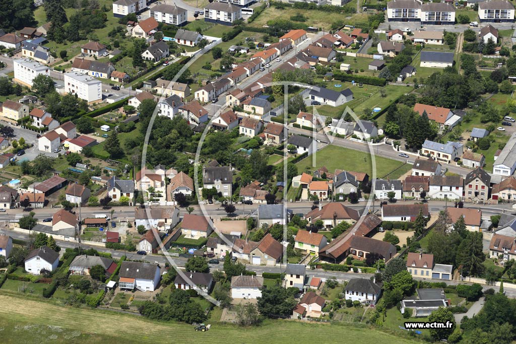 Photo arienne de Decize (Faubourg d'Allier)