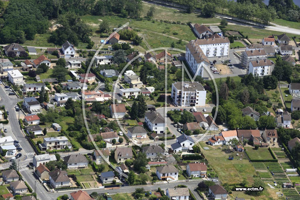 Photo arienne de Decize (Faubourg d'Allier)